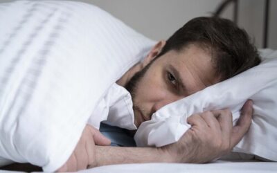 Dormir menos de seis horas incrementa exponencialmente el riesgo de infarto