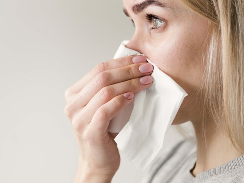 ¿Suero fisiológico o agua de mar?: Qué solución elegir para un lavado nasal seguro Imagen34053D
