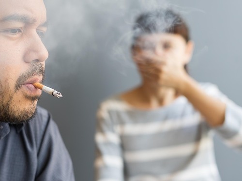 Tabaquismo pasivo: el humo que enferma incluso sin fumar Imagen34245D