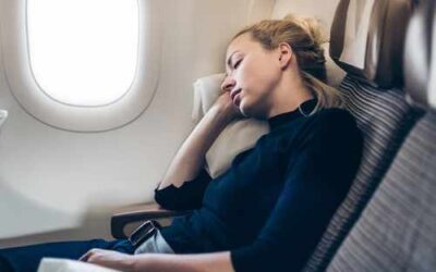 Por qué no debes dormir durante el despegue ni el aterrizaje de un avión