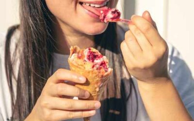 Ni el helado ni la paella afectan igual a todos: así responde tu glucosa