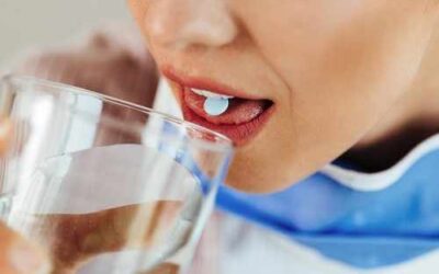 La terapia hormonal oral para la menopausia se asocia con un mayor riesgo de coágulos sanguíneos