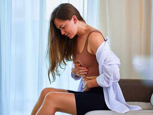 Las mujeres sufren el dolor más intensamente que los hombres: este es el motivo biológico Imagen35032D