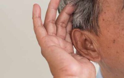 Seis mitos sobre la pérdida de audición: ni es la edad ni los audífonos